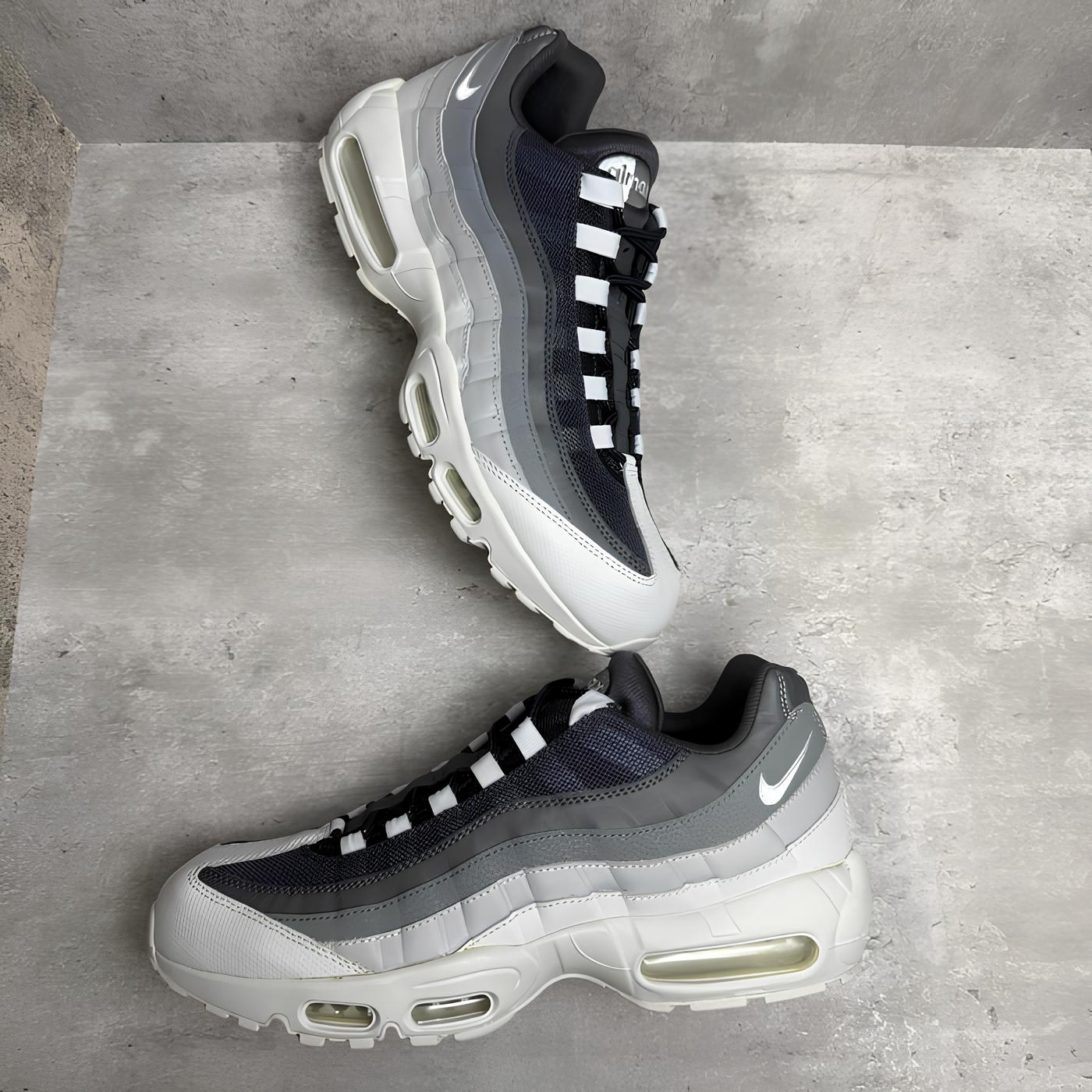 Air Max 95 Pure Platinum